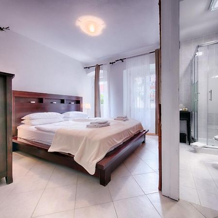 B&B Villa Vis Extérieur photo